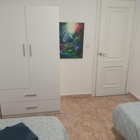 Disfruta junto al mar, playa a 1min a pie y bares Apartment Almeria Bagian luar foto