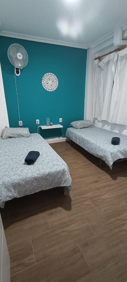 Disfruta junto al mar, playa a 1min a pie y bares Apartment Almeria Bagian luar foto